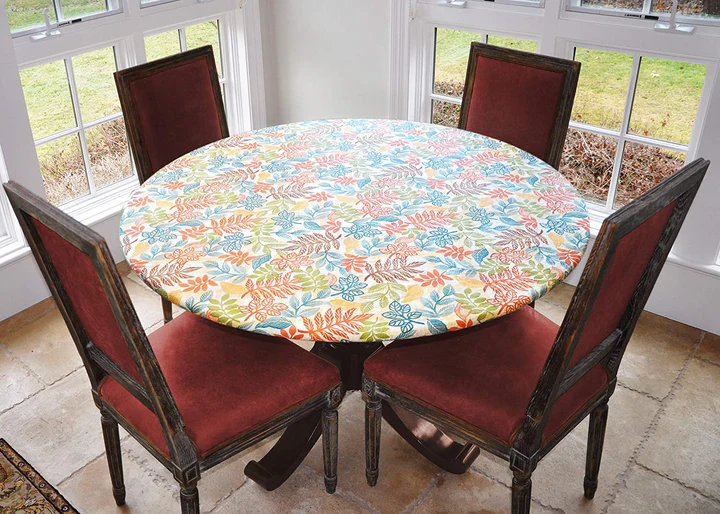 From Drab to Fab: Transform Your Dining Room with Tablecloth Trends